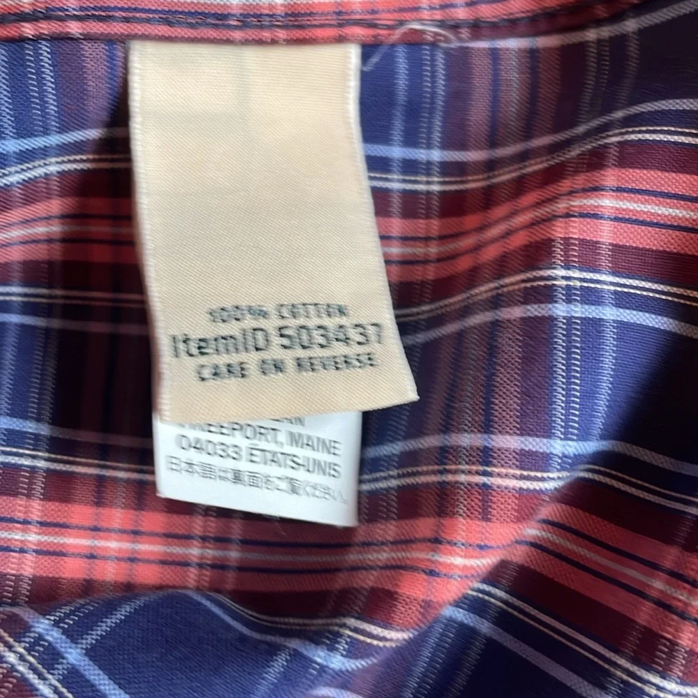 L.L.Bean Ladies Wrinkle Free button up blouse. Cotton. S/Pet. Nice! - Picture 7 of 8